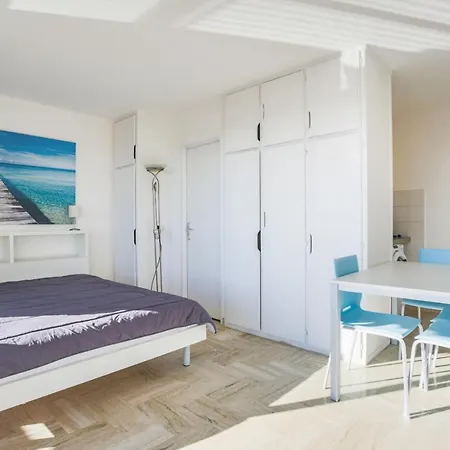 Studio Fonctionnel Vue Marina Apartamento